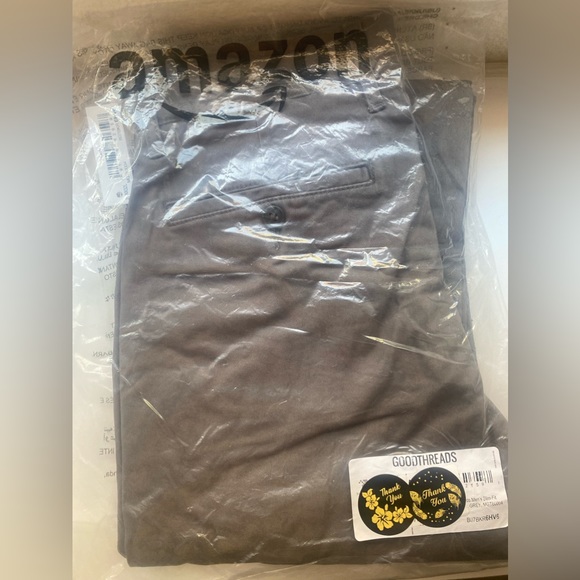 Men’s Straight Fit, Comfort Stretch Chino Pants, Gray Sz 29W X 32L - Picture 2 of 3